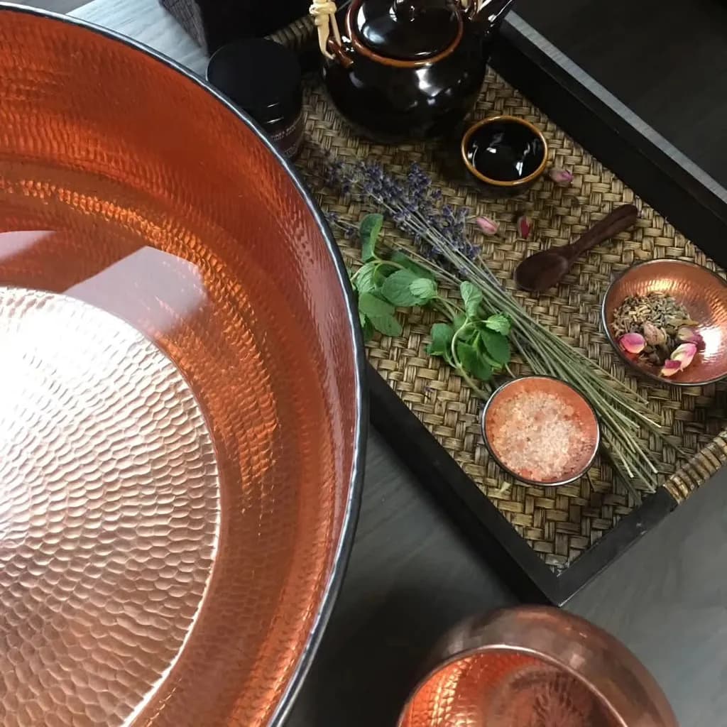 Luxury Pedicure + Mask